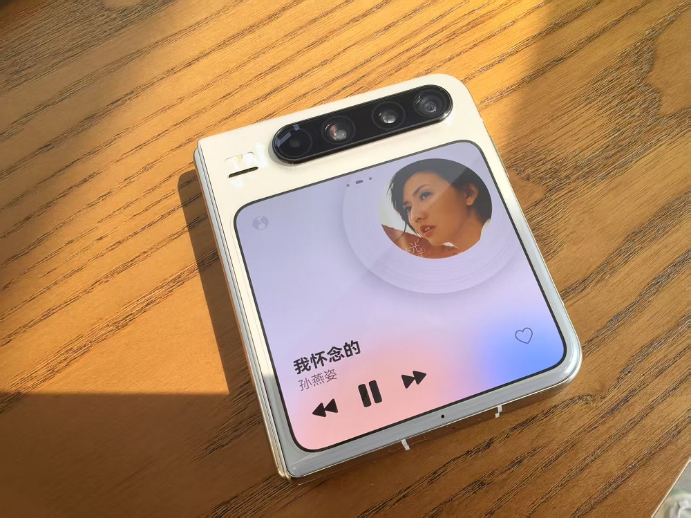 内外都精彩横竖都好看华为Pura X为内容而生(图2)