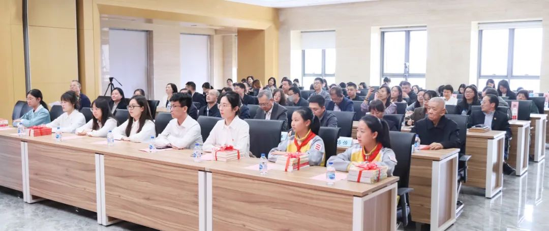 以书载道 以文化人 北京印刷学院2025年读书月启动(图2)