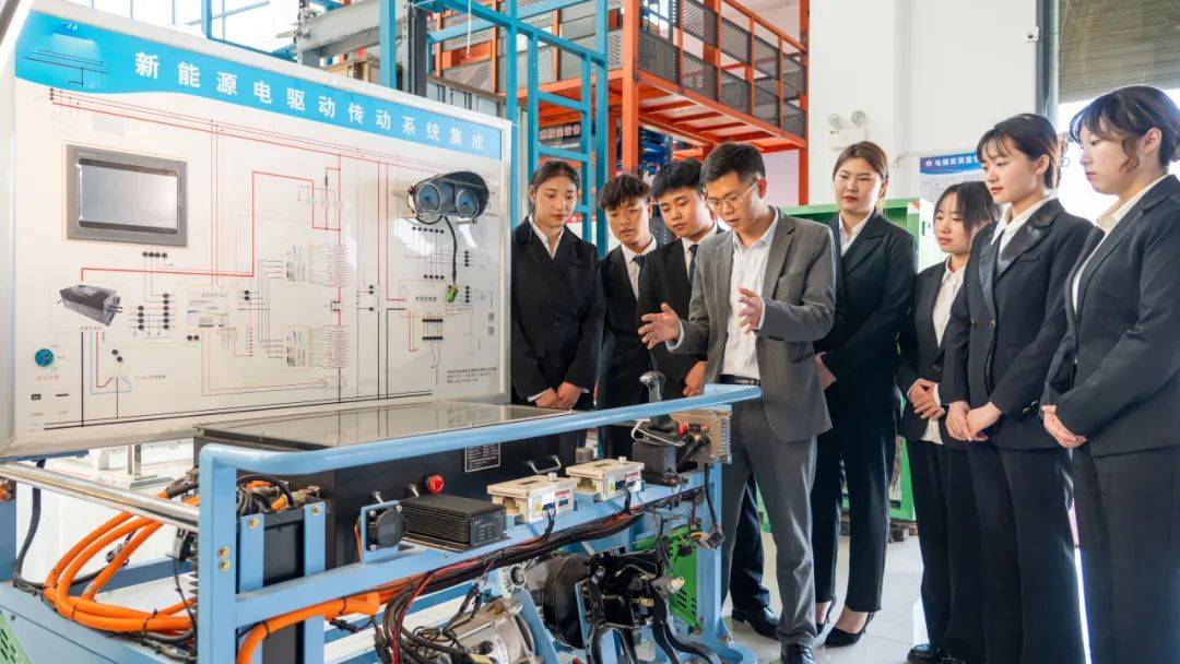 云南理工职业学院：工匠成才新赛道(图4)